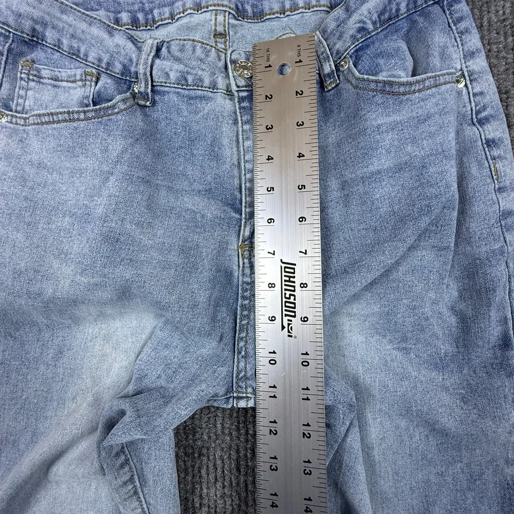 Womens Light Wash Distressed Wide Leg Jeans Size XL Raw Hem LC7873654-104
